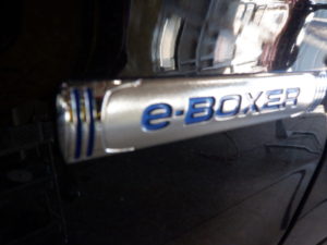 スバル『e－BOXER』のリチウムイオンバッテリー